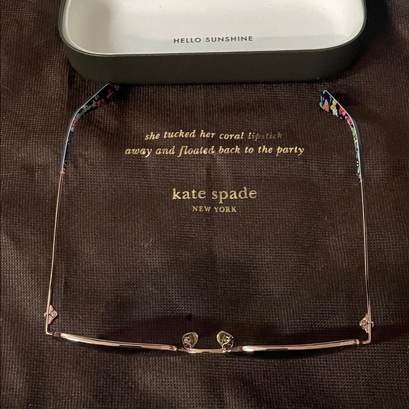 kate spade ombre lense Sunglasses with Floral Temples NEW with case & a dustbag - Picture 3 of 7